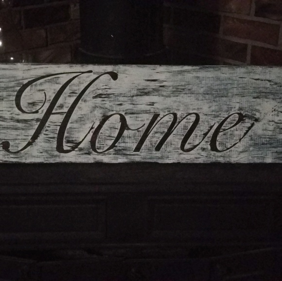 Meet your Posher, Heather - Picture 1 of 1